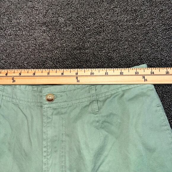 L.L. Bean Chino Pants Womens 10 Faded Sage Cotton Pockets Casual Wear Flat Front - Picture 6 of 7
